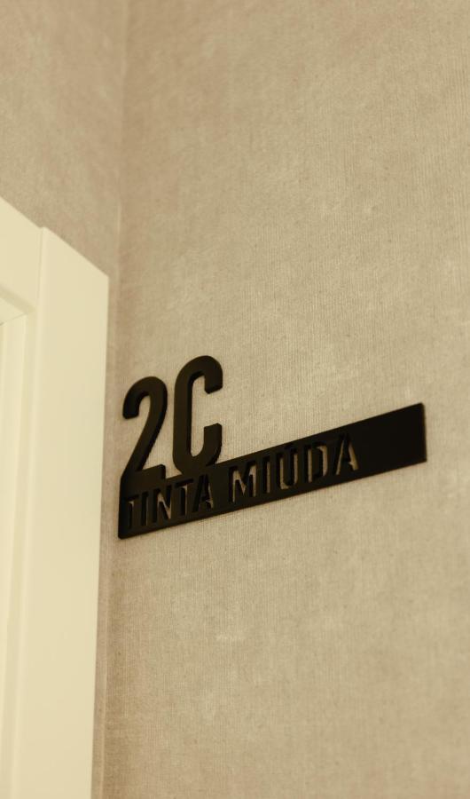 Trindade 19 Apartments - 2C Tinta Miuda Лиссабон Экстерьер фото